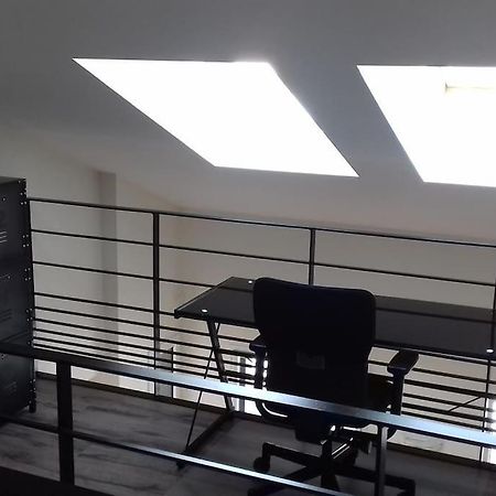 9 Pers 160 M² +Jardin- 10Mn Nantes -30Mn Mer Bouguenais Extérieur photo